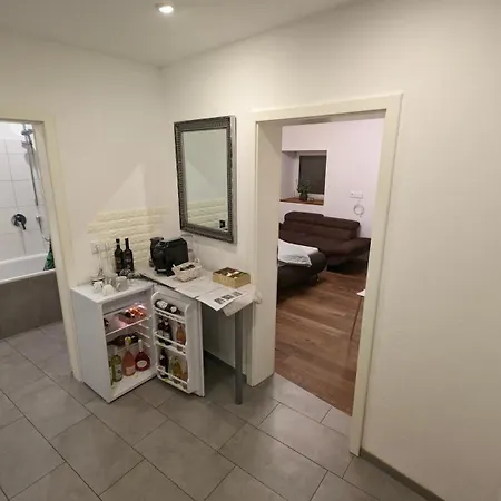 Niceprice 24h - Oberhofen דירה *