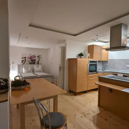 Niceprice 24h - Oberhofen * Oberhofen im Inntal